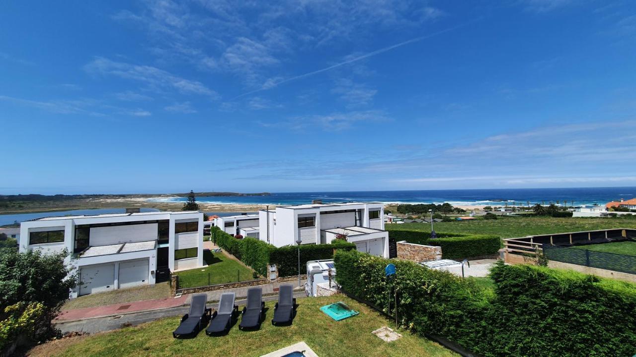Modern 4 Double Bedroom Villa With Pool / Garden Valdoviño Eksteriør billede